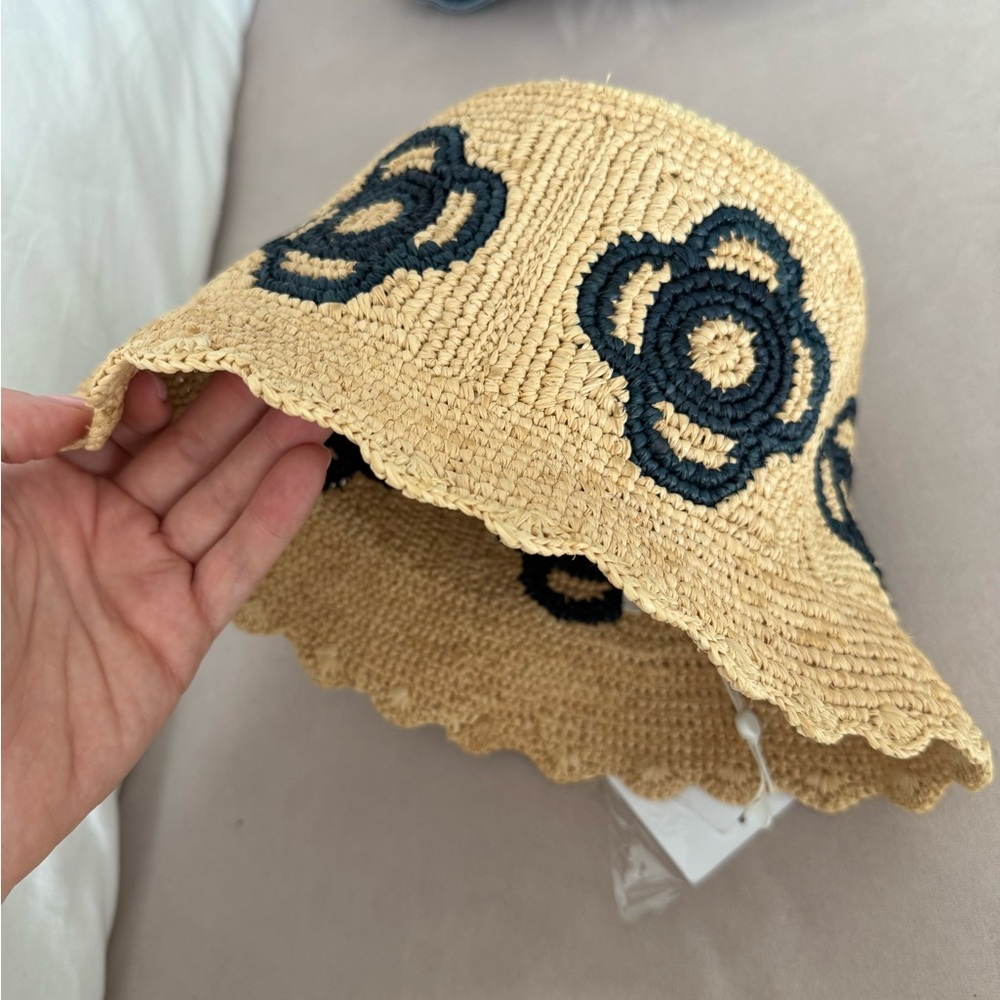 Beige Raffia Flower Hat - Picture 4 of 6